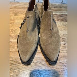 Frye Sasha Moto shootie in Cashew